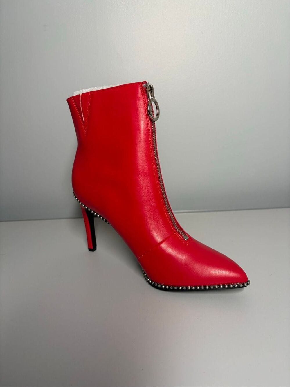 Bar lll bridge TP Red Patent Leather Bootie Pointed Toe Heals Women Size 7M - Picture 2 of 7